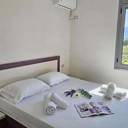 Apartment With Pool View 001 - Happy Vlore